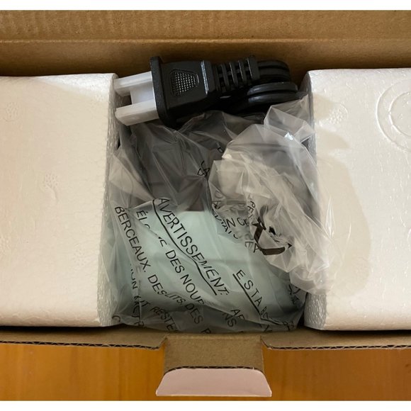 NEW IN BOX Bella Mini 3 Donut Maker Nonstick Coated Teal Blue Dessert Party - Picture 8 of 8